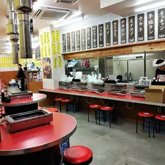 大衆焼肉ホルモン万吉 なんば湊町店