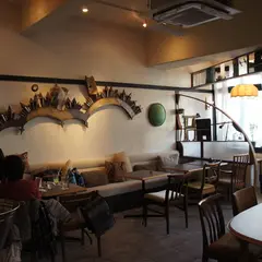 カフェ エデン江坂店【cafe eden】