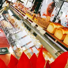 アジュール 山之手店
