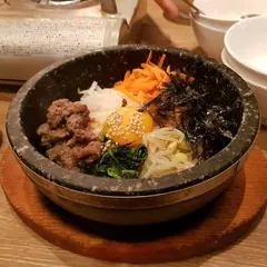 韓国石鍋 bibim’ あべのキューズモール店