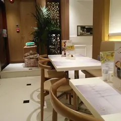 KeeWah Tearoom