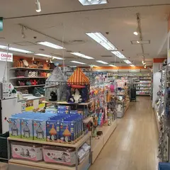 PET FIRST 東急ハンズ池袋店 ペットショップ