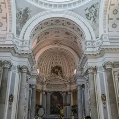 サンティッシマ・アンヌンツァータ・マッジョーレ聖堂