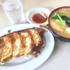 餃子 亀(たから)