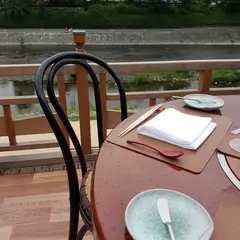 メゾン・ド・ヴァン鶉亭