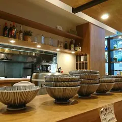 いっかく食堂 六本松店