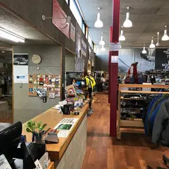 アシーズブリッジ岡山店