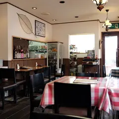 トラットリア ピッポ