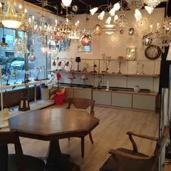照明専門店ルシーバ