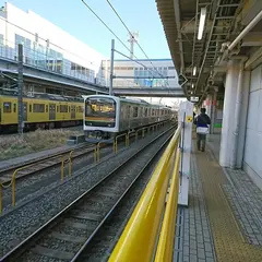 拝島駅