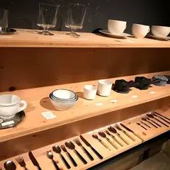 yumiko iihoshi porcelain OSAKA shop