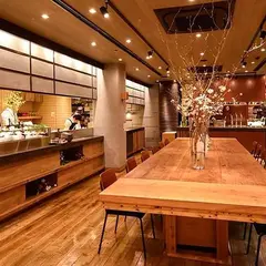 BASSIN（バサン）