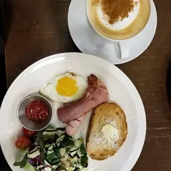 Cafe Kinnor