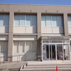 砺波市埋蔵文化財センター「しるし」