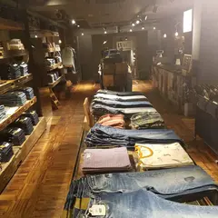 リーバイスストア 新宿店