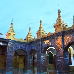 マンダレーヒル（Mandalay Hill）