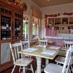Red House Cafe