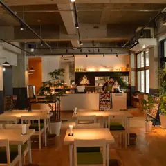 Cafe & Dining San