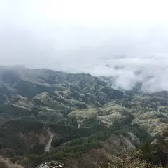 霊山