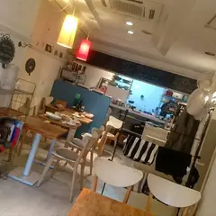 メルメルカフェ