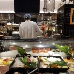 上引水産