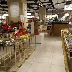 Hyundai Department Store