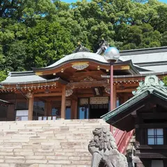 鎮西大社 諏訪神社