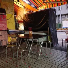 牛腩湯．排骨湯
