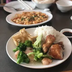 Asia Manoa Chinese Restaurant