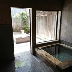 平山温泉湯の川
