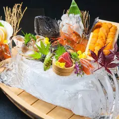 海鮮家 磯鮨 小樽店 │活イカ踊り造り 海鮮丼