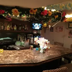 ウルシャンティ♡キラキラした人が集まるBAR♡Ulushanti