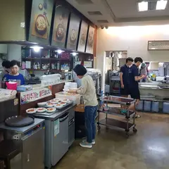 미사리밀빛초계국수