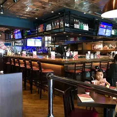 Restaurant & American Bar T.G.I. FRIDAY'S 上野中央通り店