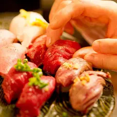 梅田東通り 肉寿司