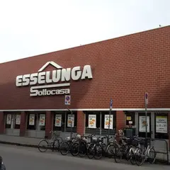 Esselunga di via Milanesi