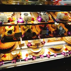 Urth Caffé