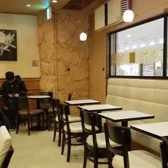 カフェドール横浜ポルタ店