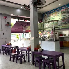 Chè Cung đình Huế