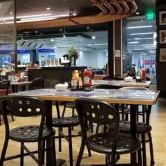 Barney's Beanery