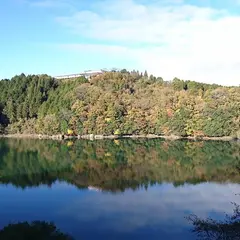 青蓮寺湖