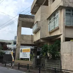 オリックスレンタカー 沖縄本部港店