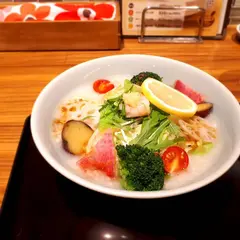 おかゆと麺の店 粥餐庁（かゆさんちん）札幌パセオ店