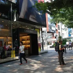 ロエベ