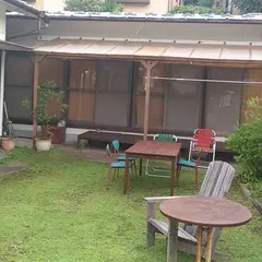 ゲストハウス 箱根ねんねこや