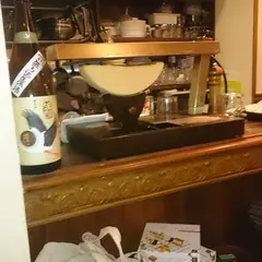 ハイジのチーズが食べられるイタリアン Taverna Bar Orso