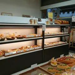 アビのパン 築町店