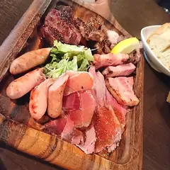 タカダ肉バル チャラリン 大和高田駅前店