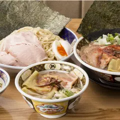 すごい煮干ラーメン凪 西新宿７丁目店
