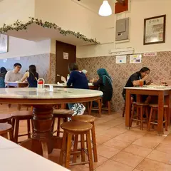 Village Park Restaurant